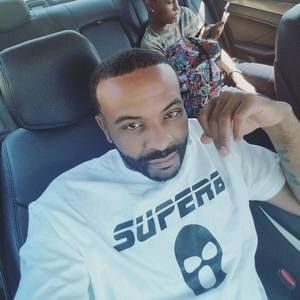 Meet your Posher, Johnathan